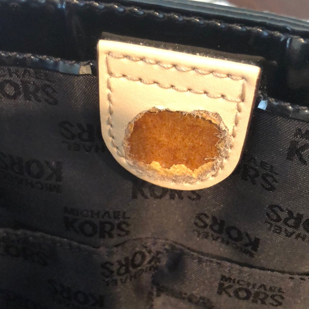 Michael Kors paten leather tote❌Sale❌ - Picture 5 of 5